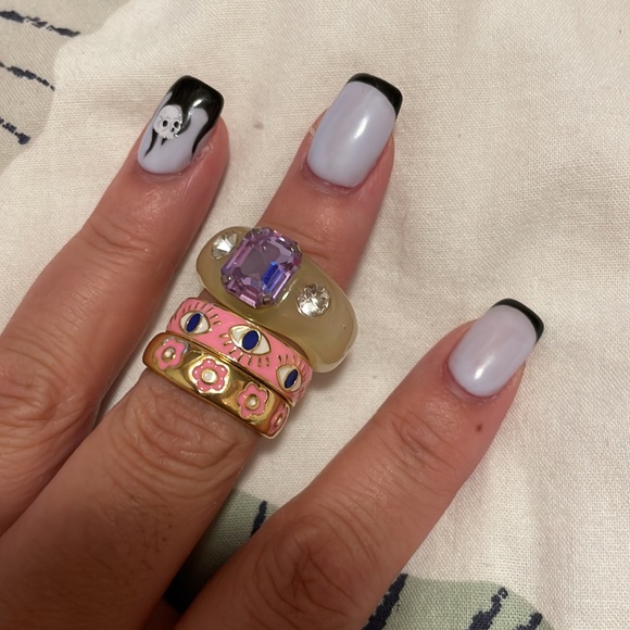 3 trendy rings - Size 6-7 - Picture 5 of 6